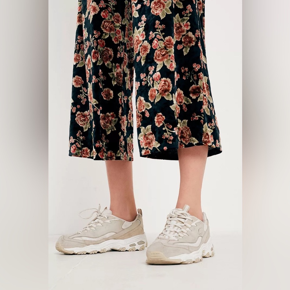 Floral Velvet Culottes - Picture 4 of 16